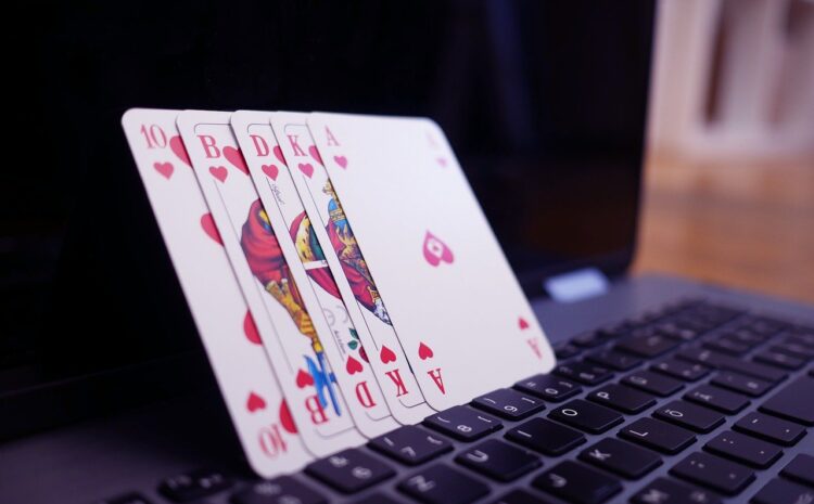  Five Simple Tips to Help You Master Online Poker